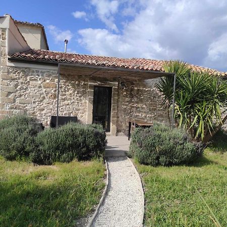 Bramasole Charming House Hotel Comiso Buitenkant foto