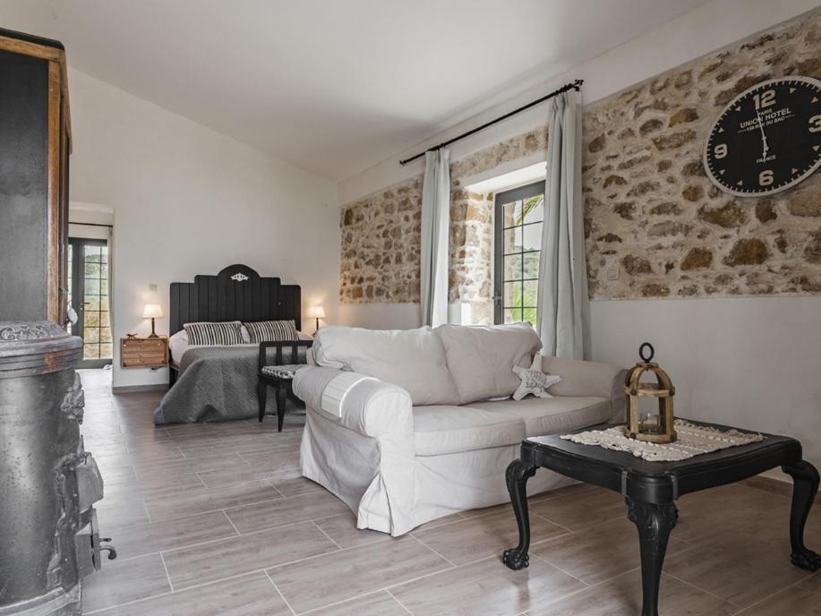 Bramasole Charming House Hotel Comiso Buitenkant foto
